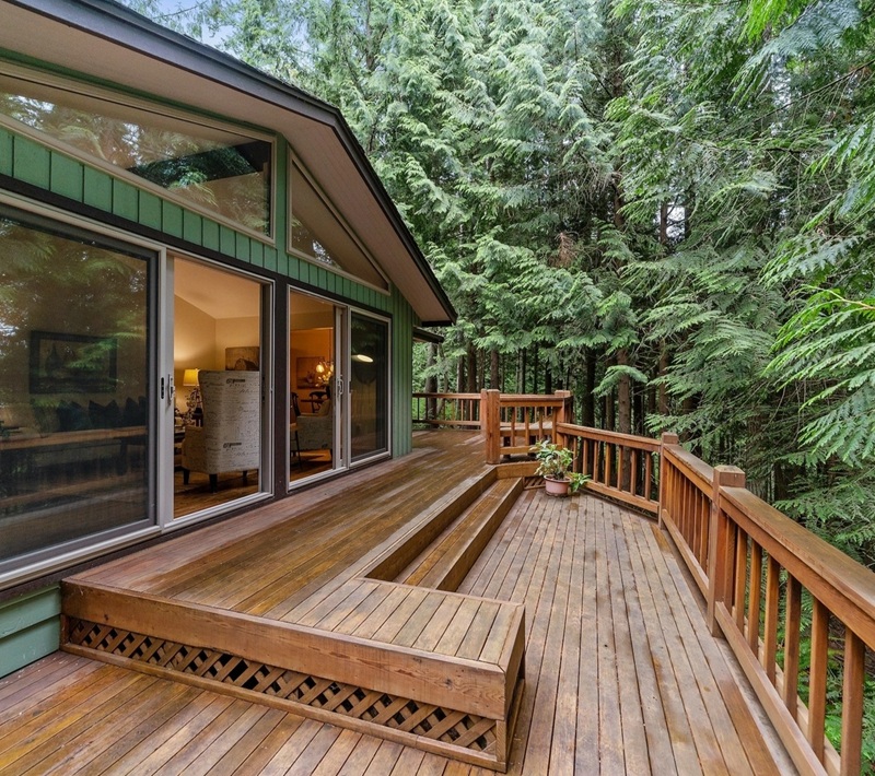 D&N Colors Painting Deck Repair Image 5